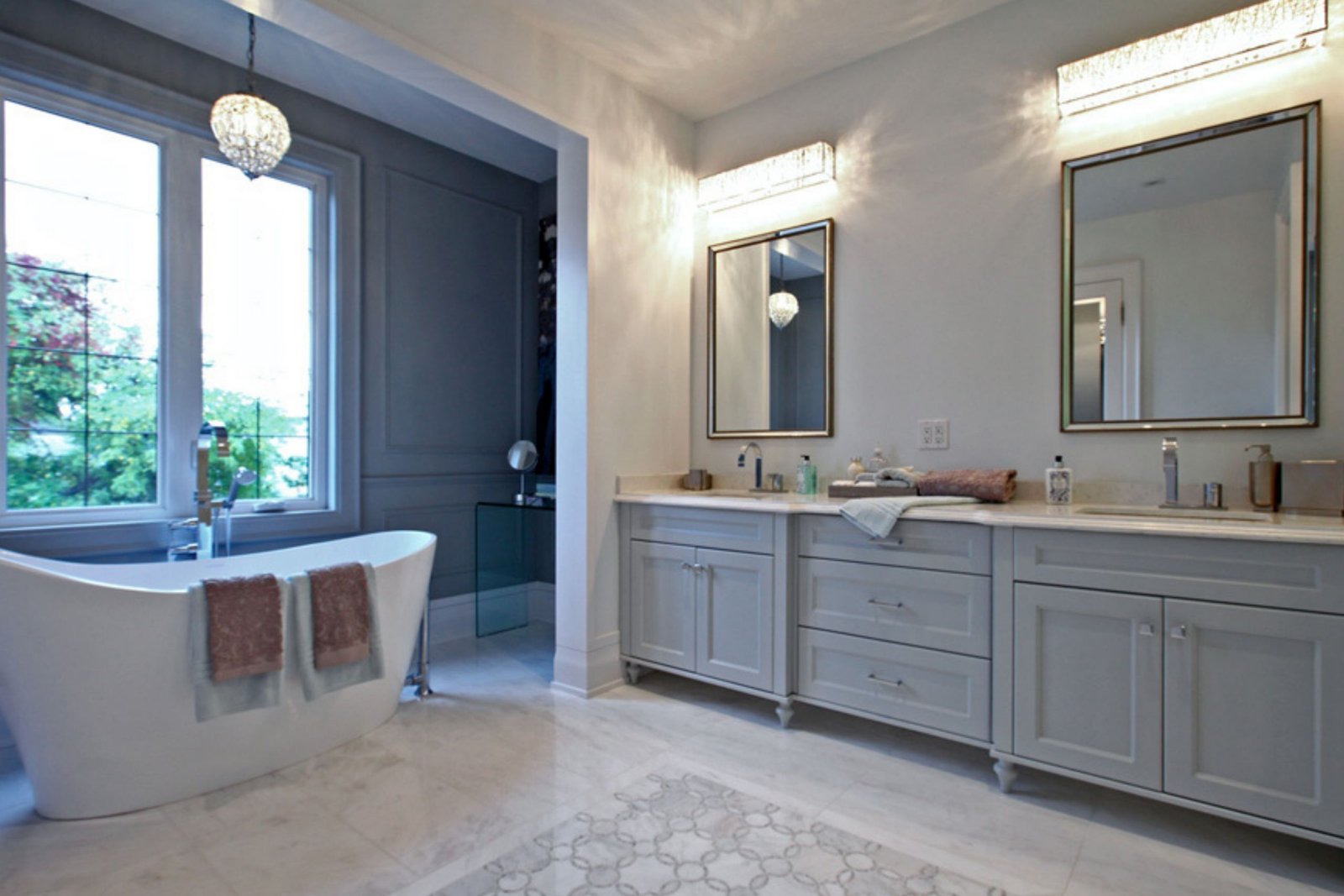 Bathroom Vanity (4)